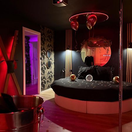 Love Room Haut De Gamme - L'Extase Avec Jacuzzi Violaines ภายนอก รูปภาพ